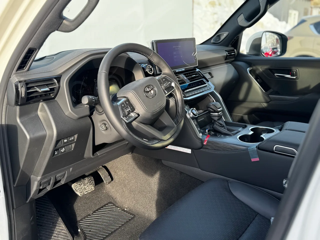 Toyota Land Cruiser 2025 — фото 14