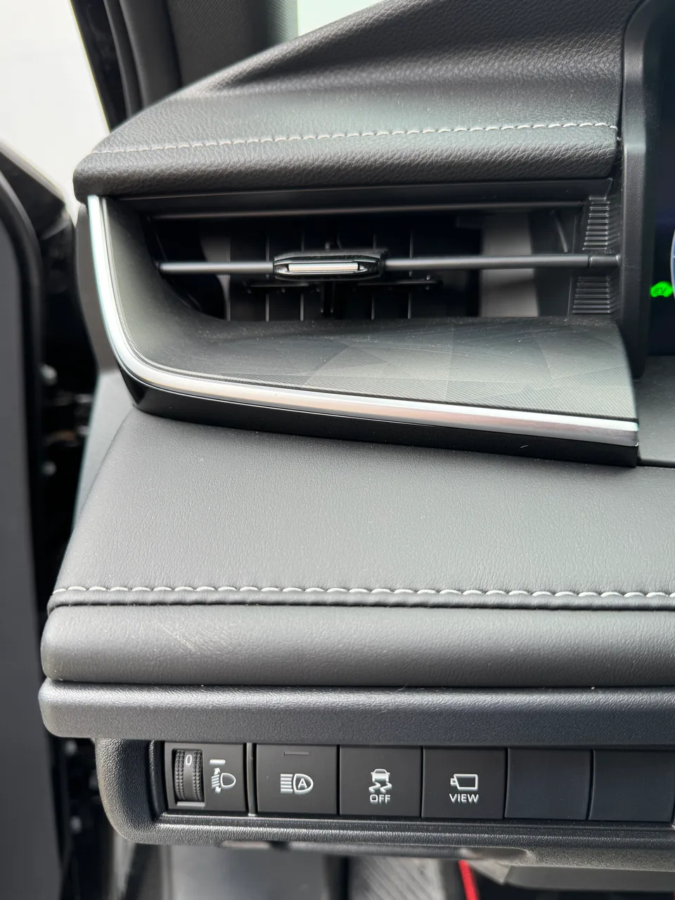 Toyota Camry 2026 — фото 18