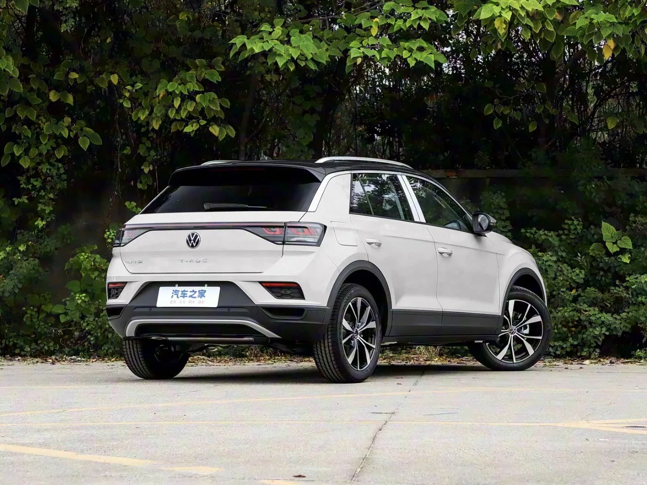 Volkswagen T-Roc 2026 — фото 10